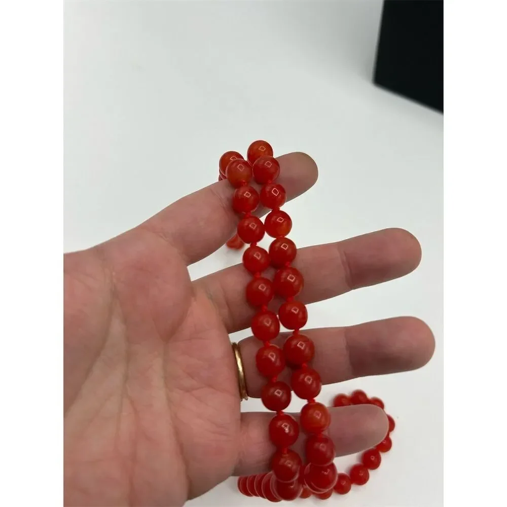 Vintage  Red Beaded Necklace - Picture 3 of 4